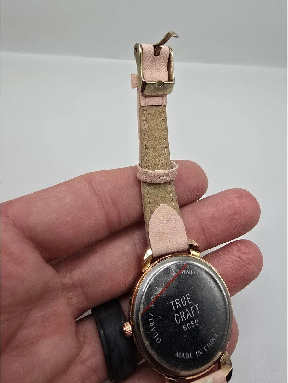 True Craft Women’s Quartz Analog Watch Gold Dial Rose Gold Case Pink Leather